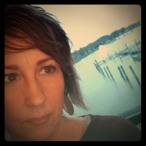 Meet your Posher - Picture 1 of 1